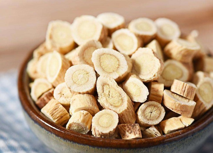 中药|妇科炎症“找上门”,别惊慌,4种中药常泡水,抑菌,养子宫