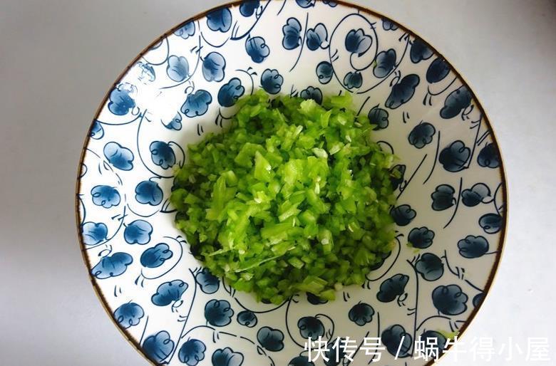 低脂|没食欲试试做这个素馅包子，低脂又消暑，清香补水又开胃