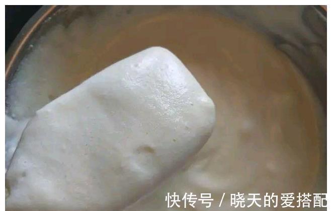 蛋白霜|一家4口人的早餐，用心搭配，在家吃省钱又舒心