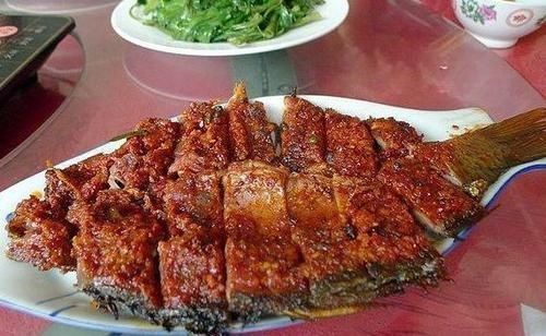 俄罗斯|看完俄罗斯的下酒菜,网友不禁有点心疼,圆碗长筷敲击急促且欢快