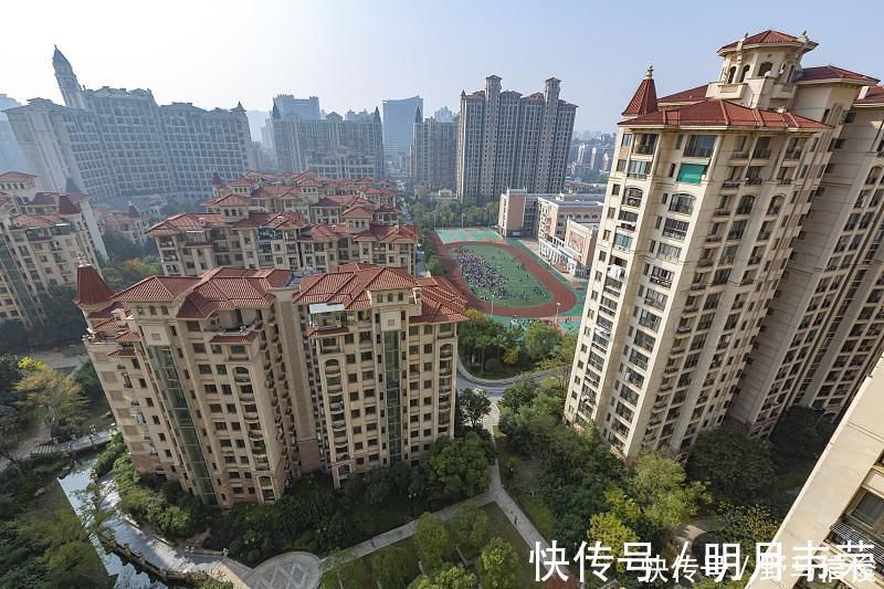 买房|为什么房价那么高很多人还是要买房?来听听过来人怎么说的