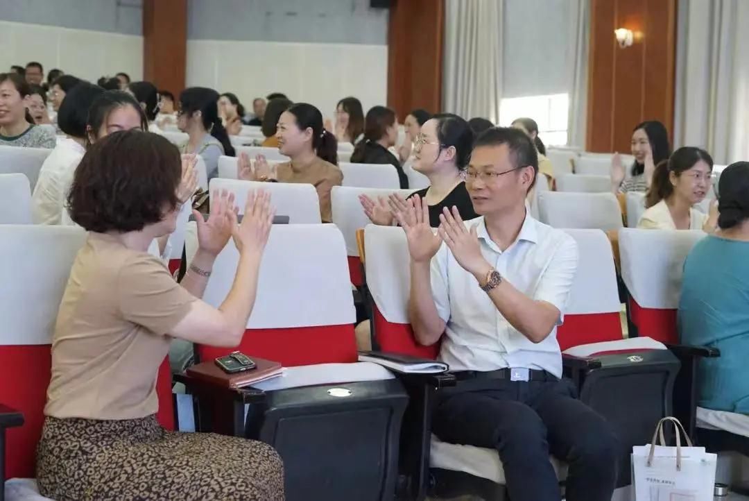 孩子们&桐庐县城南小学校长申屠国良：追寻教育智慧，一直在路上