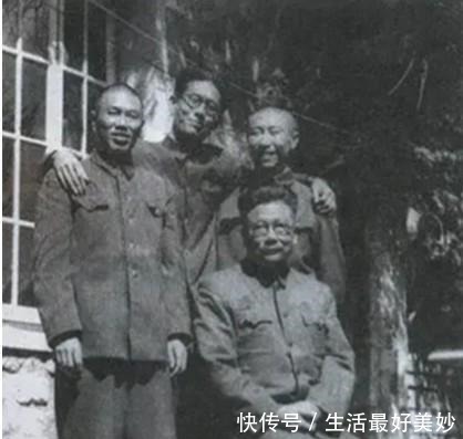 方授|志愿军副司令,仅授少将彭总解方授少将,我最多中将