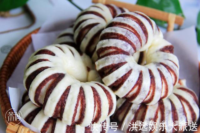 豆沙馅|我家面粉从不蒸馒头,试试这做法,1次做8个,出锅瞬间扫光,赞