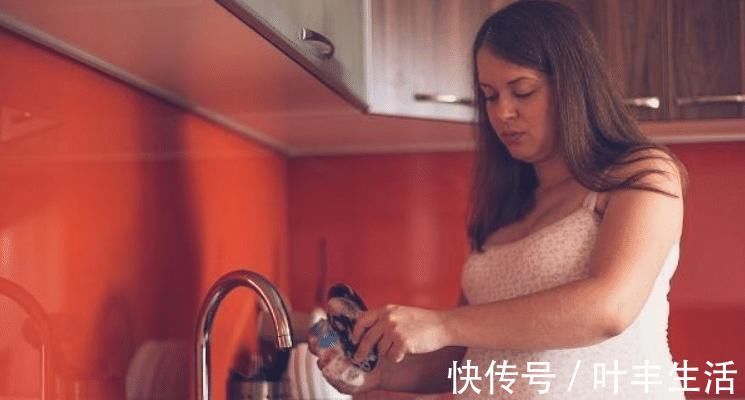 漂白剂|在怀孕期间,这4种家务活孕妈一定别做,会增加流产几率