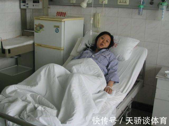 产房|分娩结束,产妇说“嗓子痒想咳嗽”,大夫听了立刻变脸:准备抢救