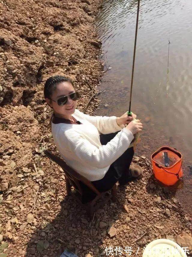 老婆|娶个钓鱼高手当老婆是种什么体验,有人说很幸福!