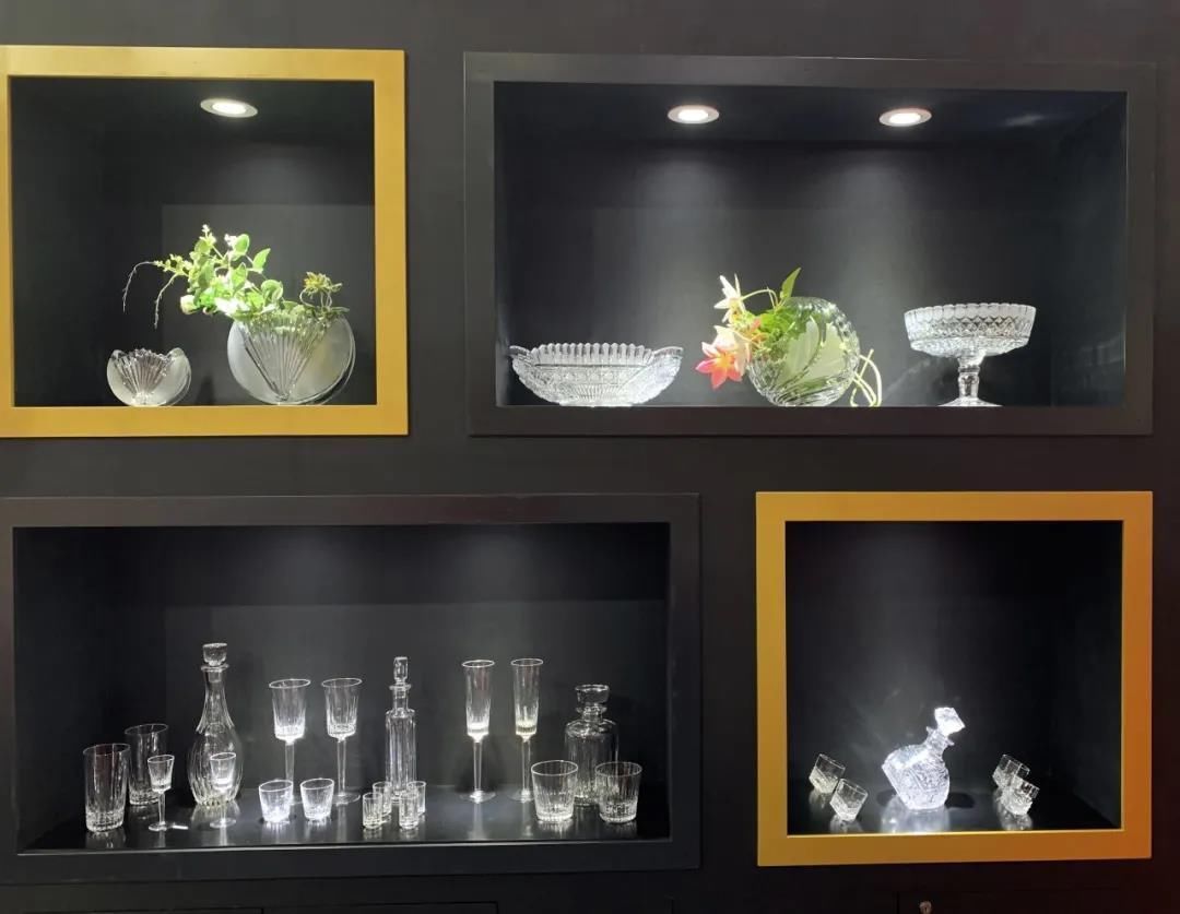 首发|多款亚洲首发新品,这家企业为大家带来水晶盛宴