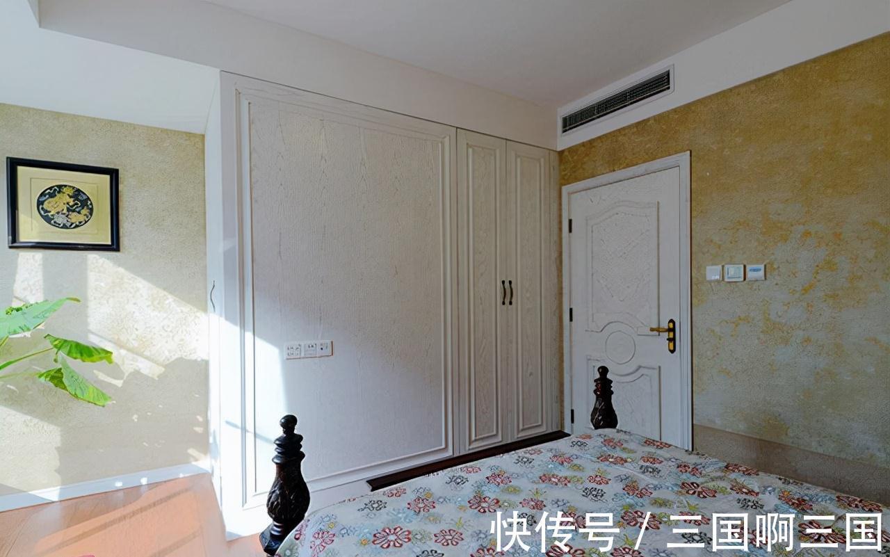 空间|美式别墅的独特韵味，客厅没有电视也很美，复古和浪漫并存