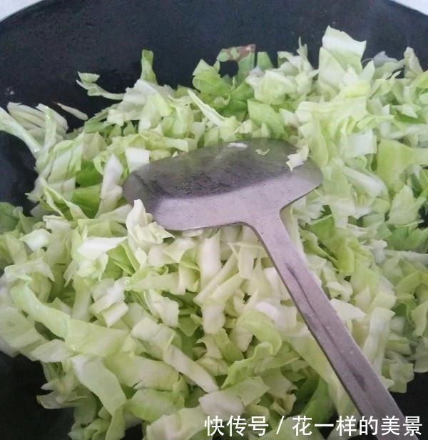 它含有“8种”氨基酸，每周吃2次，提高孩子注意力，益智健脑