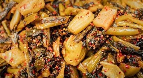 冰箱不是万能保鲜箱,里面的三种食物最好不要吃,快告诉家人