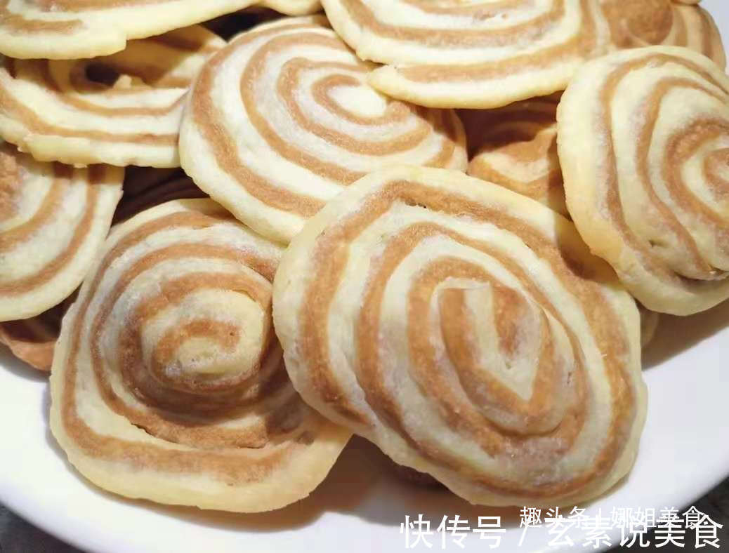 一碗面粉,2个鸡蛋,教你做小零食,金黄酥脆,连吃一年不会腻