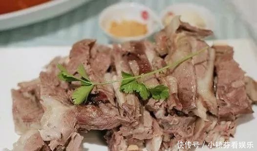 一首《可可托海的牧羊人》唱响春晚,让伊犁惊艳了全世界!