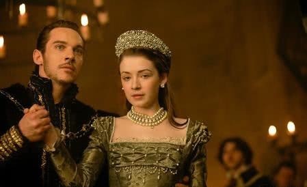 玛丽一世|被继母虐待，被父亲耽误婚姻，最终她还是成为英国女王