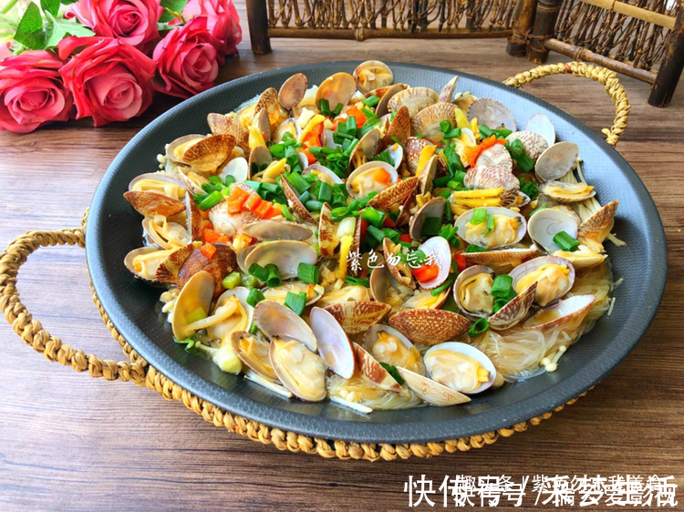 美味|花蛤最好吃的做法,不焯水不爆炒,肉质鲜嫩还美味,超解馋