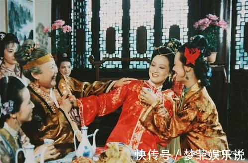 贾母@薛宝钗才是凤姐的亲表妹,为何王熙凤喜欢黛玉,胜过宝钗?