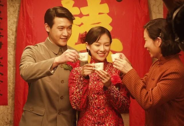 自叹不如|一人分饰三角,陈冲都自叹不如的一个角色,让章子怡演活了