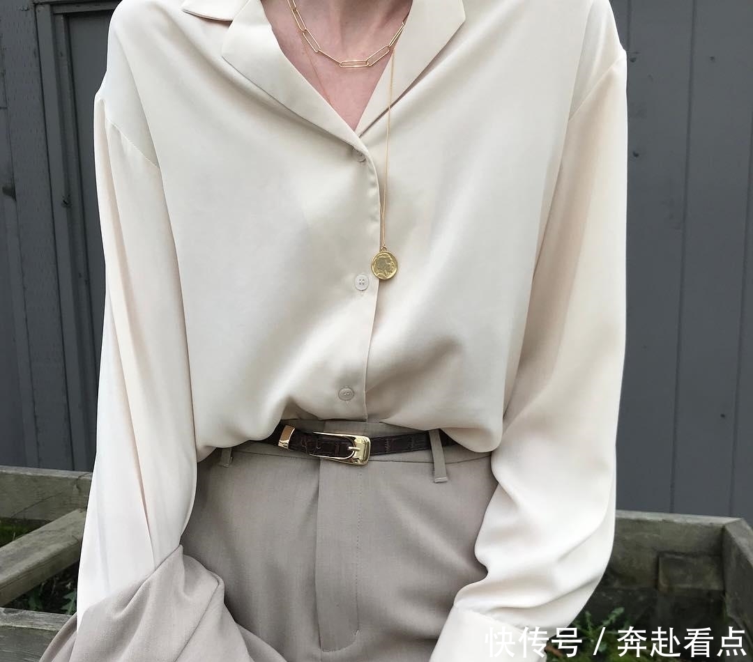 开春第一条裤子,烟管裤的正确打开方式,承包你的春季穿搭!