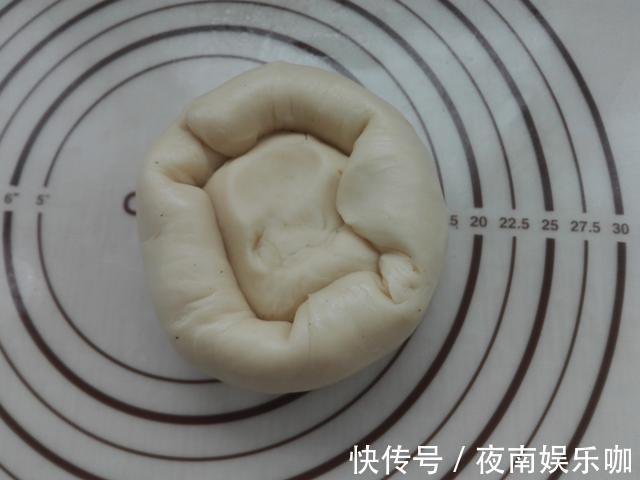 玫瑰|爱吃酥点快收藏，手一碰就掉渣，层次分明，放几天都酥香，别错过