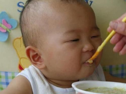 脾胃|“偷走”孩子身高的2种调料,医生:多数父母喜欢喂