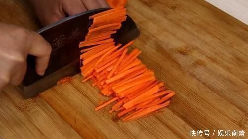 夏天|肥胖最怕这蔬菜,每天吃一盘,轻松减掉大肚腩,瘦出小蛮腰