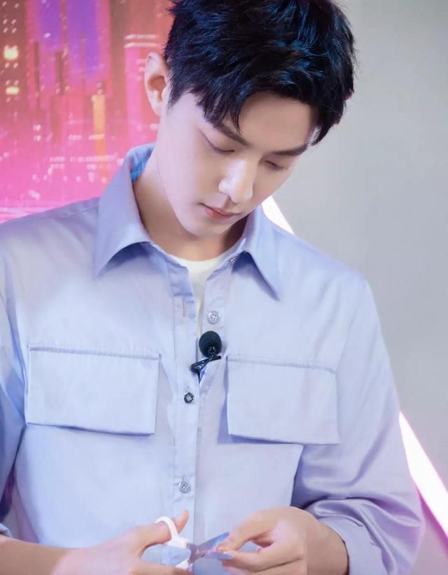 肖战在《青环》节目被剪视频泄露出来的操作再次证明肖战值得追随