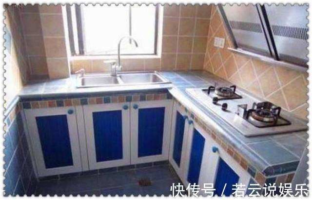 新房|新房交给婆婆装修,家具都用砖砌,就差床没有砌,沙发真没见过