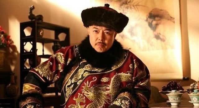 乾隆殿试出上联,考生听后转身就走,乾隆:站住,状元归你了!