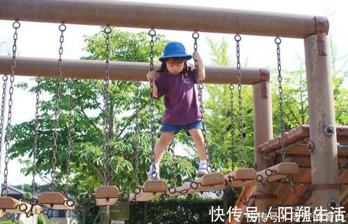 膨化食品|这些食物吃多了可能会影响孩子长个,家长要牢记别再买给孩子吃了