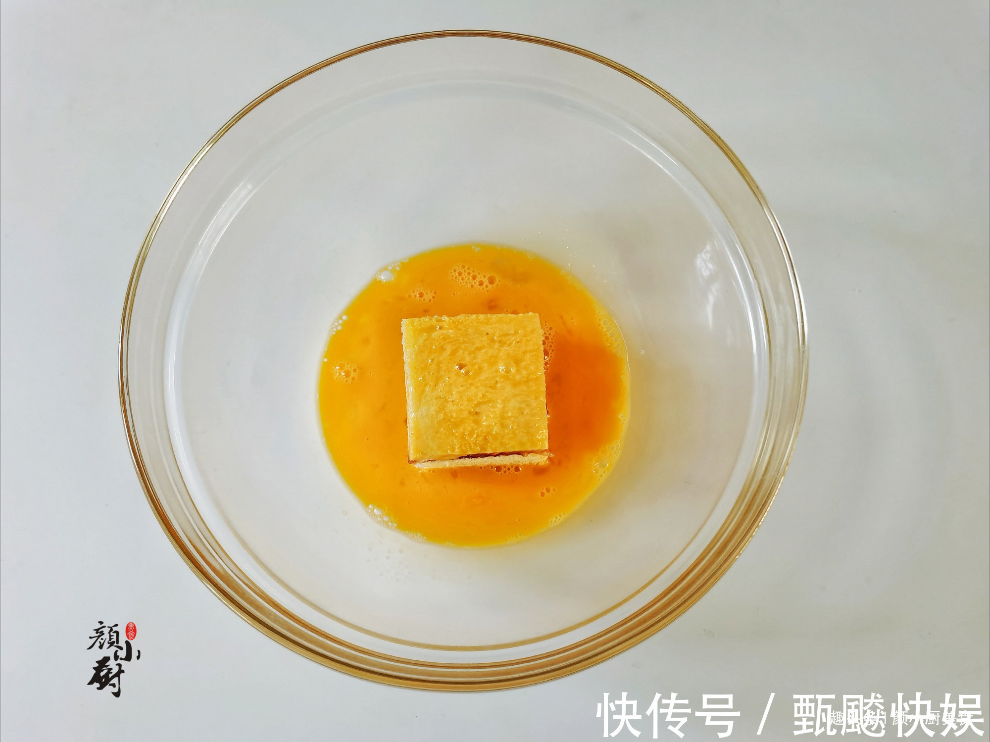 女儿经常点名要吃这早餐，简单一烙，3分钟就搞定，好吃又解馋