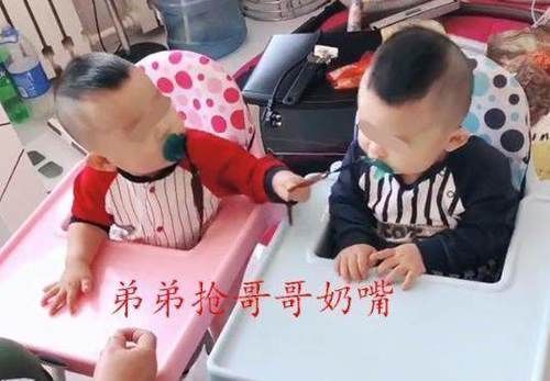 二宝|二胎出生后,女儿总说“墙角有个弟弟”,送医检查后爸妈愧疚不已