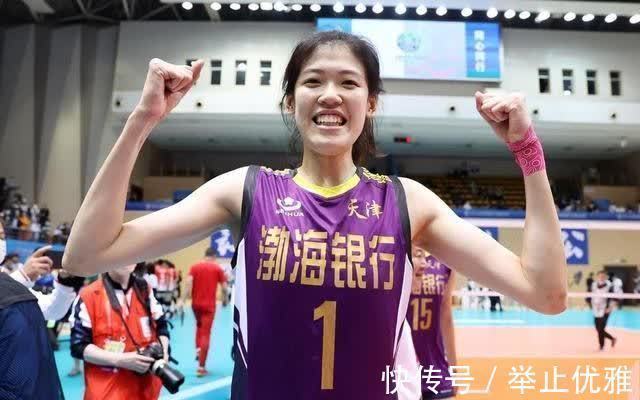 王娜|中国女排新星陨落,曾被拿来和李盈莹比较,如今23岁便早早退役