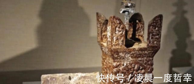 白素贞|白素贞“真实”存在雷峰塔倒塌几十年后,在塔下发现一相关秘密