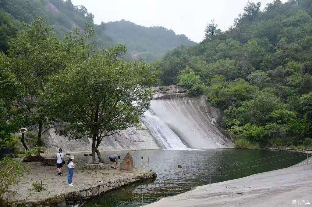 中年|西峡龙潭沟