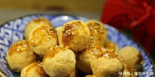 香甜|用花生来做道花生酥,做法简单,入口酥脆香甜,是道不错的小零食