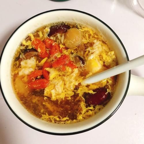 每月必喝補血驗方，你離滿血復(fù)活就差這一杯碗