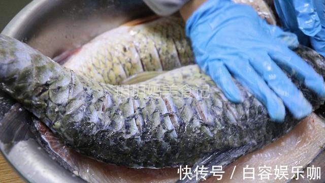 鱼肉|教你正宗腌腊鱼的方法，配料简单味道足，保存时间越长吃起来越香