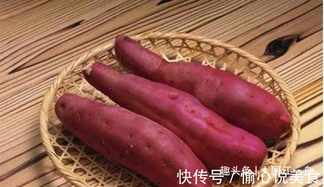 蒸红薯时,锅里加水就错了,教你一种新吃法,做出来比烤红薯还甜
