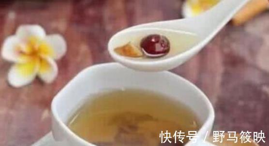 补气|黄芪水能改善气血？先不管好与坏，“2类人”多喝反而加重病情！