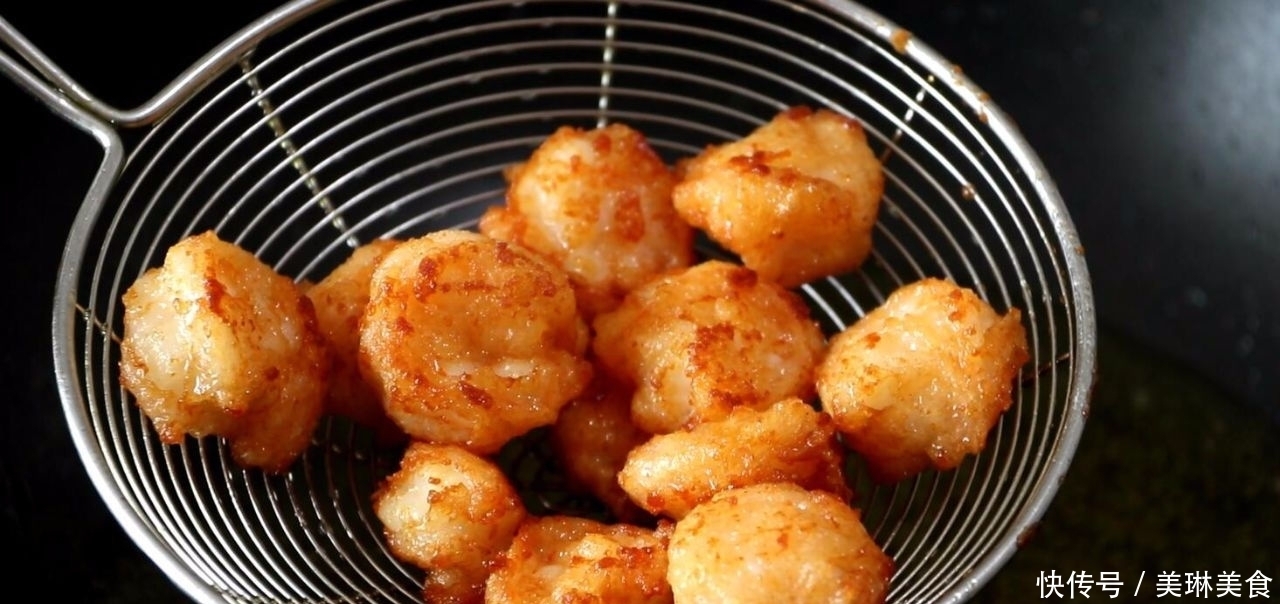 教你做抓炒大虾,虾肉一点也不老,外酥里嫩,包裹着酸甜咸的酱汁