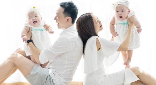 护士|护士说生了“双胞胎”,爸爸听后转身就跑,知道原因后护士笑翻了