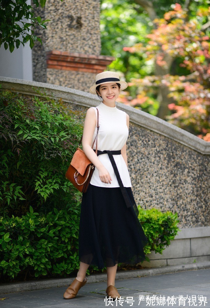配饰 三木母女凭什么优雅?“一个理论+穿搭”关键词拆解,太值得借鉴