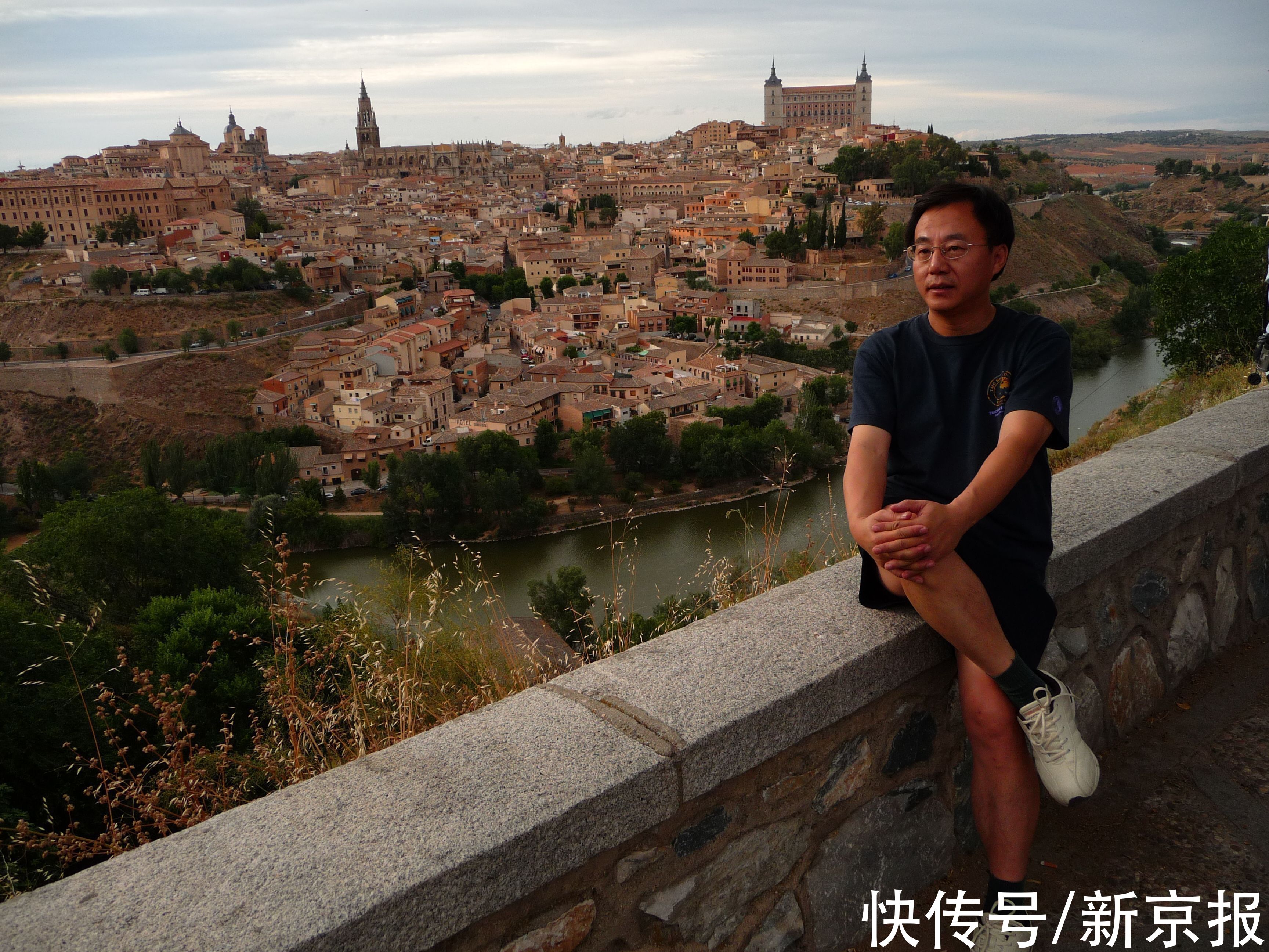 滕尼斯$李河:曾经贴年画的传统,正在渐行渐远