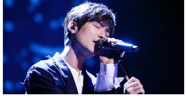 《追光吧》第一轮公演录完，吴建豪组全员晋级，还没播已淘汰一人