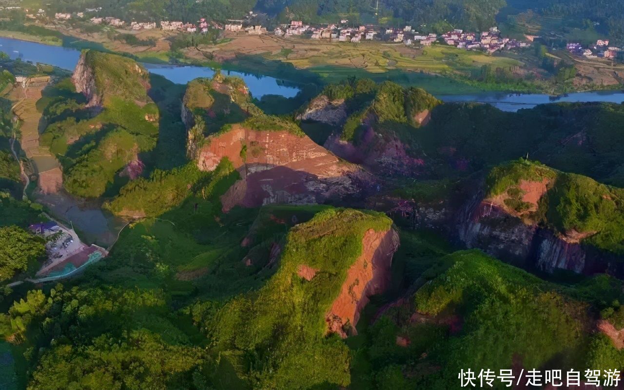 最接地气的小众自驾旅行路线，人少景美，春暖花开值得安排