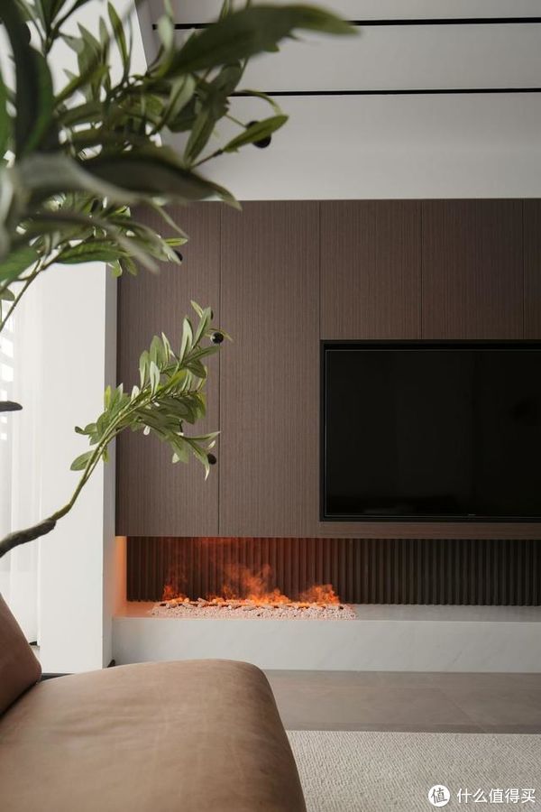 屋主|南京夫妻117㎡的家，光一个客厅电视墙就把我迷住，全屋太有品味了