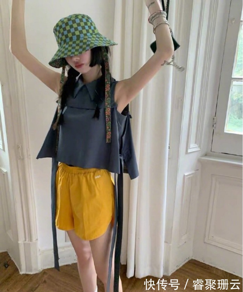 精致|夏季想要穿出新意?几何撞上服装设计,时尚感简直不要太饱和