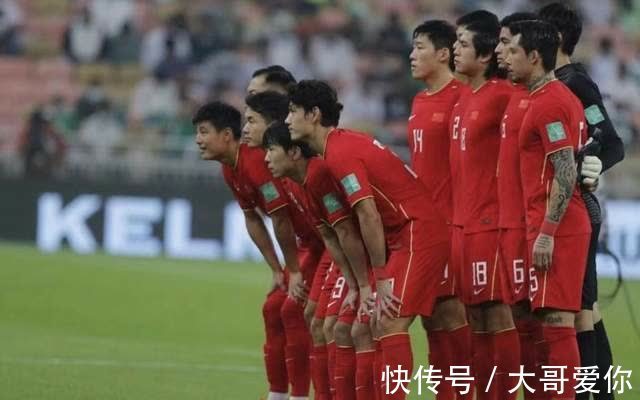 泰山队|李霄鹏接手国足帅印！鲁媒：国足已病入膏肓，换帅也改变不了什么