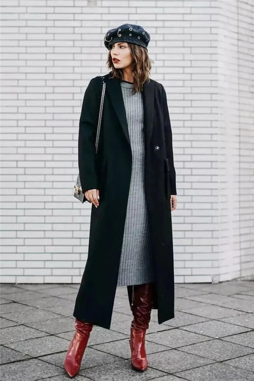 上了年纪的女人，别再死磕少女感了，这几种“优雅穿搭”，值得学