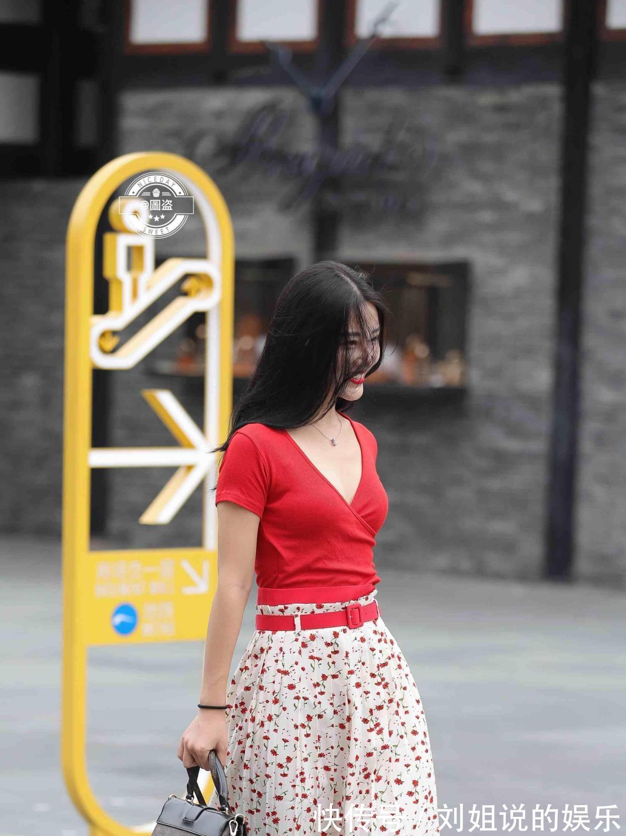 连衣裙|美丽优雅的连衣裙穿搭更显文雅范，彰显民国名媛风采，时尚十足